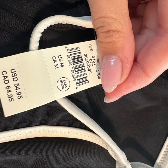 NWT Aerie size M one piece swimsuit - Picture 3 of 3